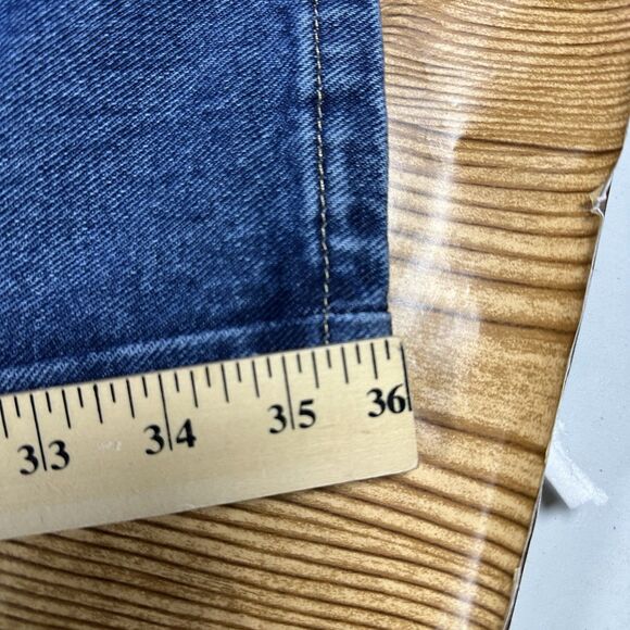 NEW Wrangler Men’s 48x36 Jeans Rugged Wear Regular Fit Relaxed Medium Wash - Picture 11 of 16